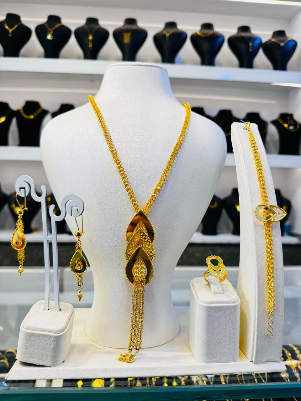 photo_2025-04-27_15-45-17